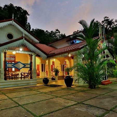 Centauria Hill Resort Ratnapura Dış mekan fotoğraf