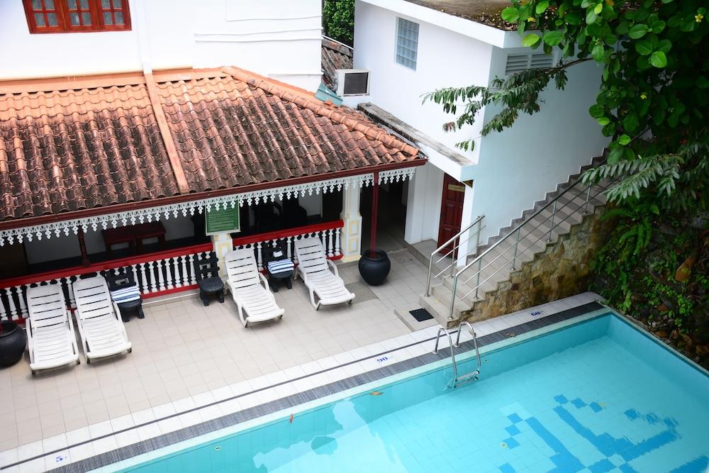 Centauria Hill Resort Ratnapura Dış mekan fotoğraf