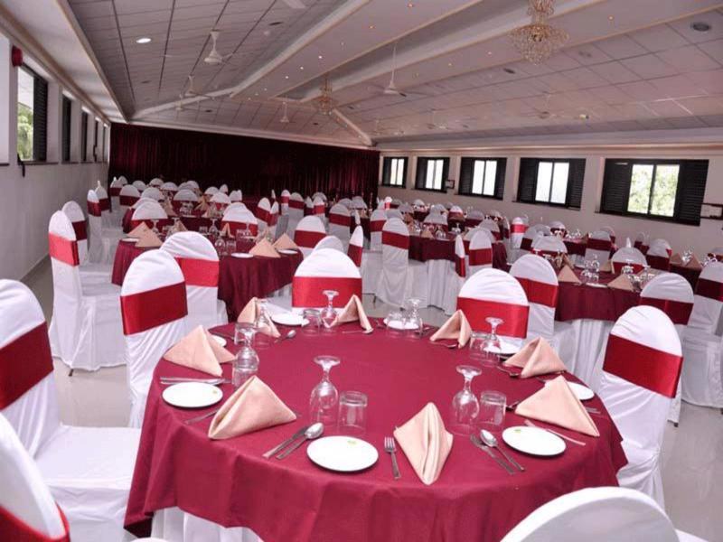 Centauria Hill Resort Ratnapura Dış mekan fotoğraf