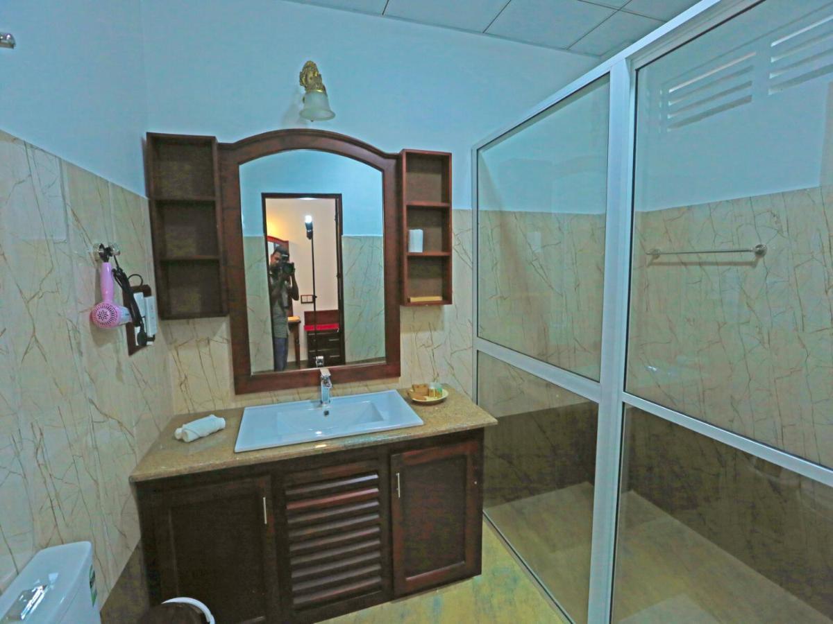 Centauria Hill Resort Ratnapura Dış mekan fotoğraf